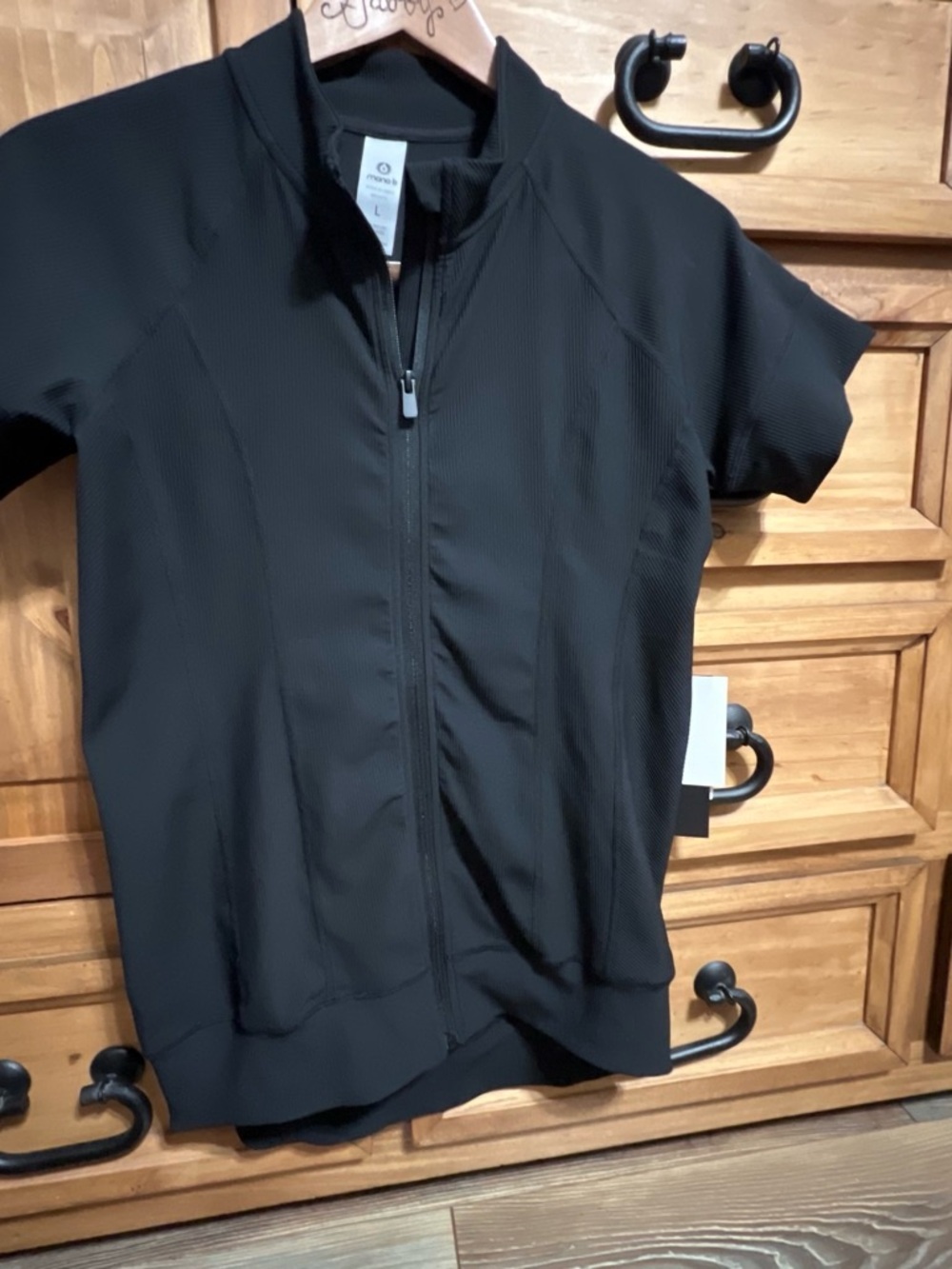 Women’s Mono B —Black Short-Sleeve Zip Front shirt